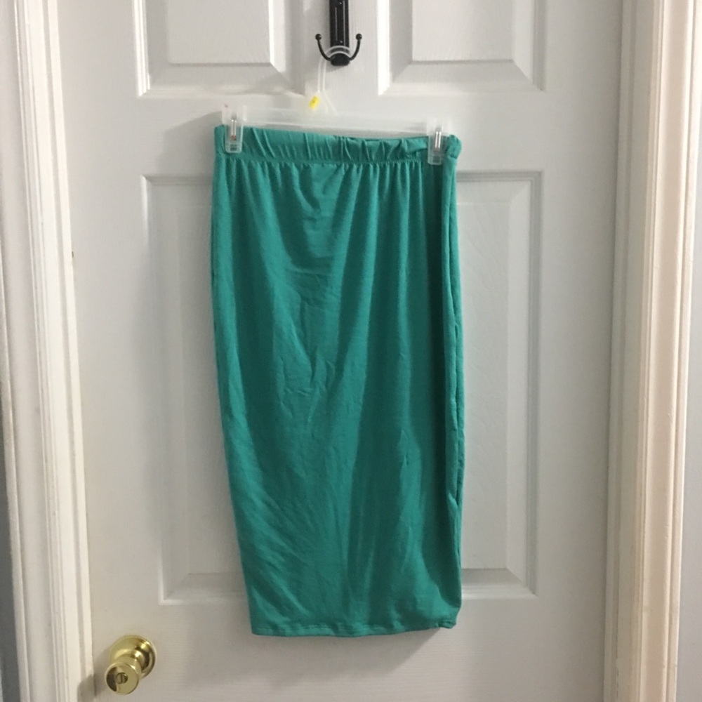 Midi skirt